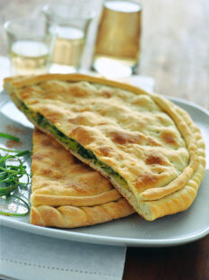 Calzone cipollotti e pecorino Sale&Pepe ricetta
