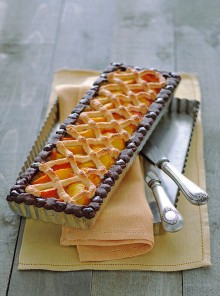 Crostata di pesche e cioccolato