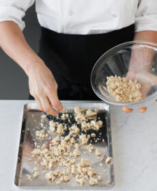 crumble di ciliegie Sale&Pepe ricetta