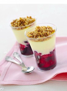 Crumble ai frutti di bosco con formaggio