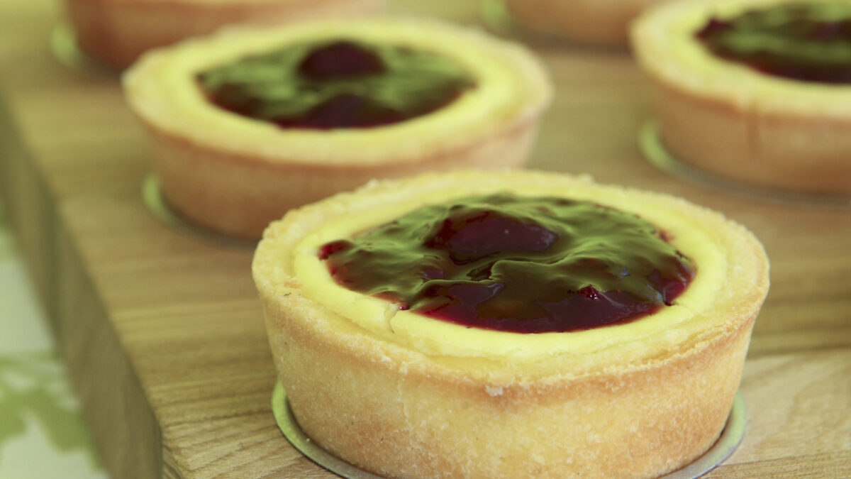 Mini cheesecake alle amarene con ricotta di pecora