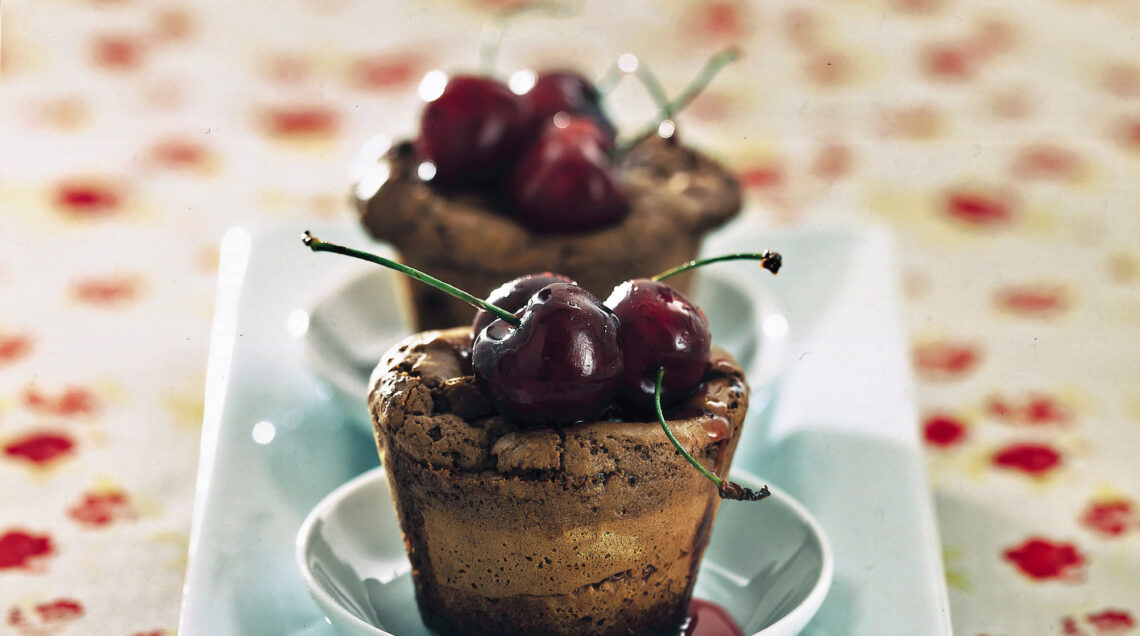 Piccoli muffin al cioccolato fondente Sale&Pepe