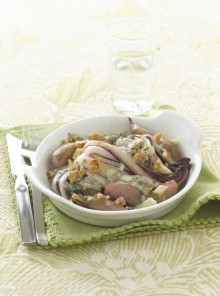 Radicchio e scalogni al blue e noci