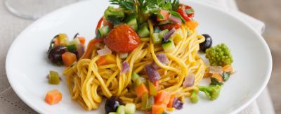 ricetta-spaghetti-carote-curcuma-verdure_2