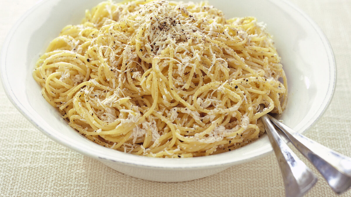 Spaghetti cacio e pepe