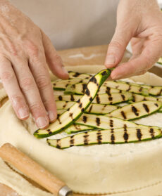 Torta salata aperta con ricotta e zucchine Sale&Pepe foto