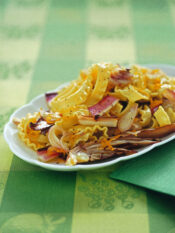 Trenette con radicchio marinato all'arancia Sale&Pepe