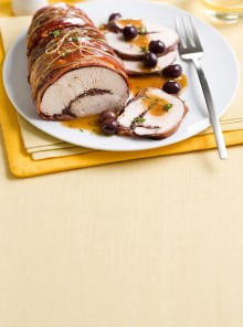 Arrosto in camicia di pancetta alle olive