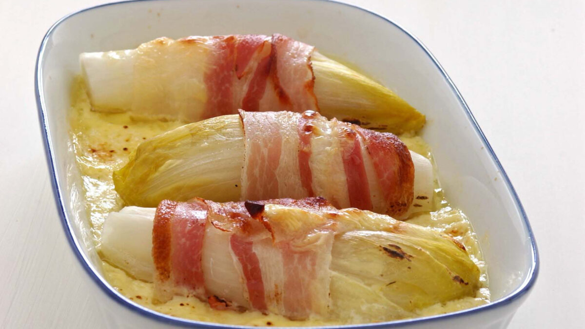 Belga con le mandorle e la pancetta