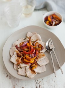 Il bollito con mostarda di peperoni e mosto cotto