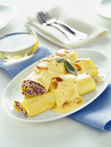 cannelloni-con-radicchio-e-zabaione-salato ricetta