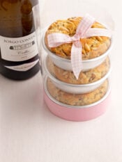 ciambelline-al-radicchio-con-pinoli