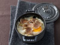 cocottine di uova tartufate Sale&Pepe