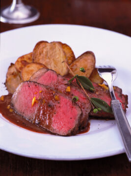 controfiletto-con-salsa-al-vino