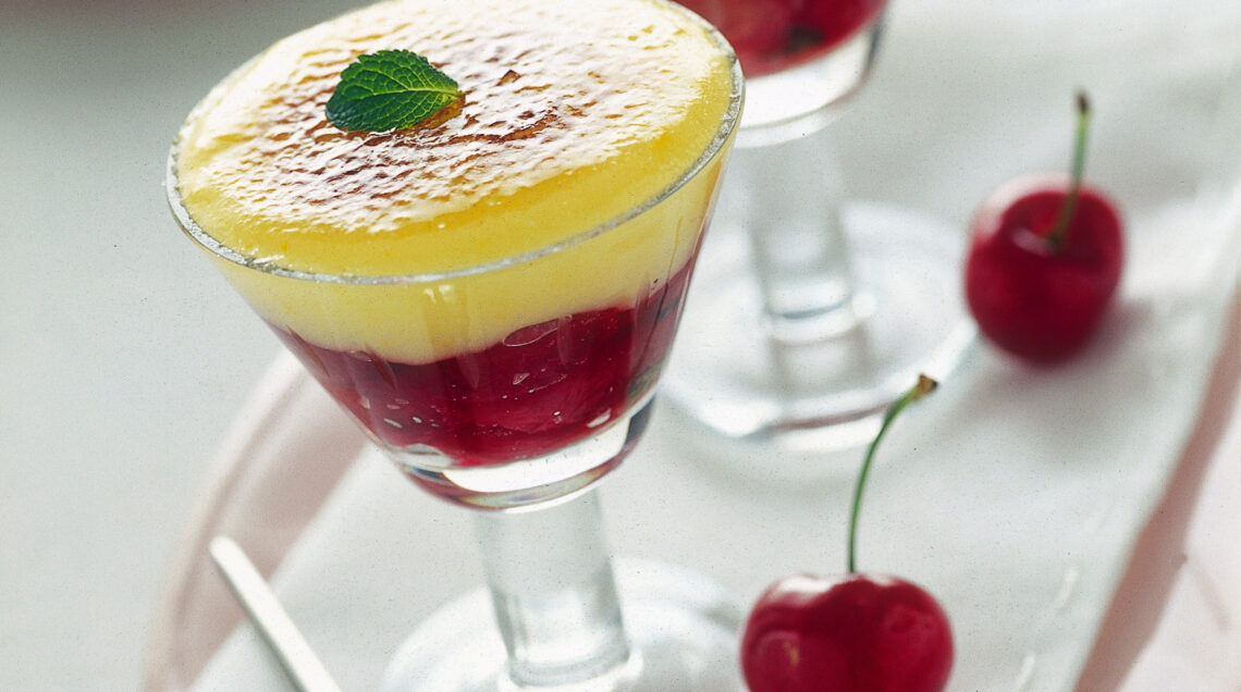 coppe-morbide-con-crema-caramellata-al-limone