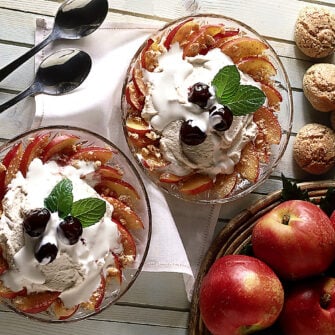 coppette-di-pesche-allamaretto
