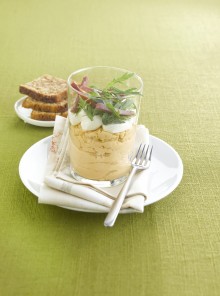 Crema di ceci con rucola, crudo e stracchino