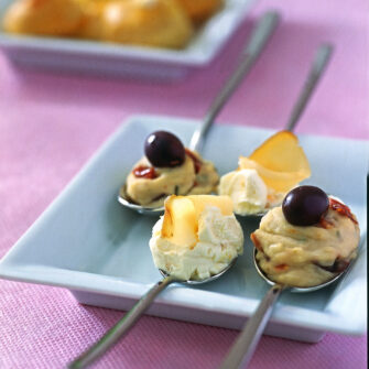 creme-al-cucchiaio-e-bigne