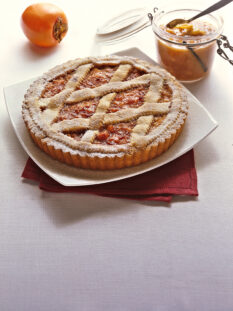 crostata-con-confettura-e-amaretti