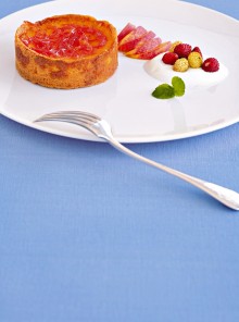 Le crostatine all'arancia con le pesche