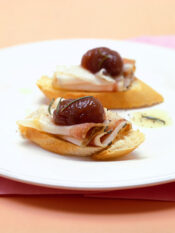 crostini-al-lardo-con-castagne