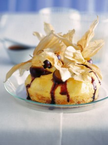 La cupola ai savoiardi con crema al rum