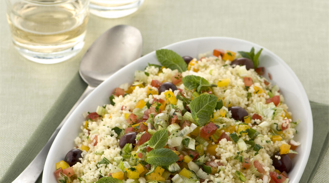 cuscus-con-olive-e-menta preparazione