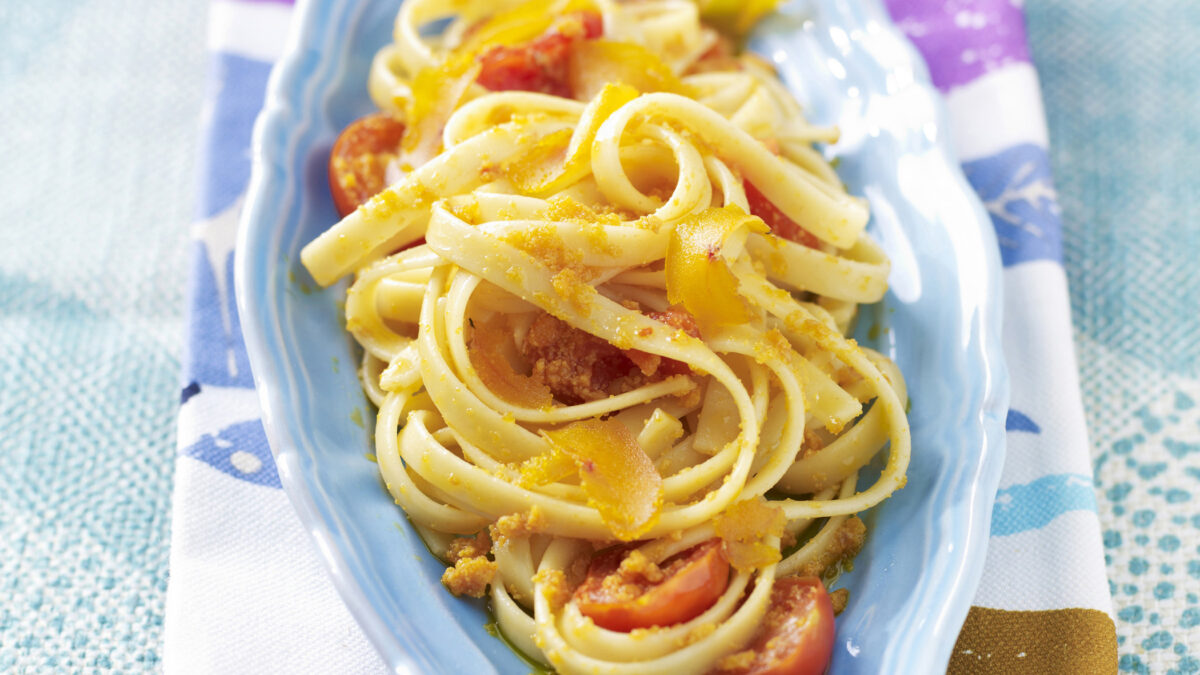 Fettuccine alla bottarga di tonno