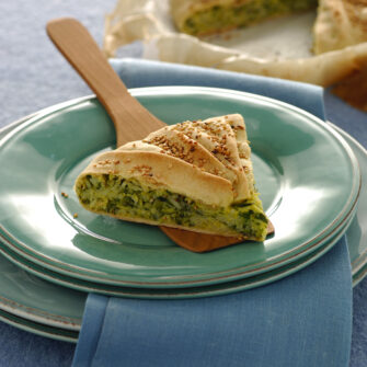 trancio di focaccia al sesamo farcita