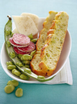 focaccia-rustica-con-pecorino-e-salame ricetta