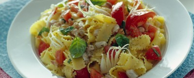 frappe-con-tartara-di-branzino-e-pomodori ricetta