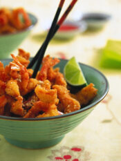 gamberi impanati e fritti con semi di sesamo