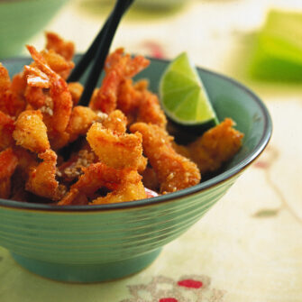 gamberi impanati e fritti con semi di sesamo