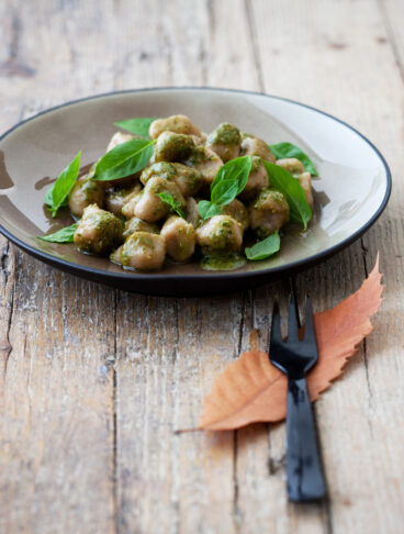 gnocchi-di-castagne-al-pesto