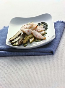 L'insalata di baccalà e asparagi in salsa verde