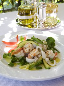 Insalata di mare con verdure