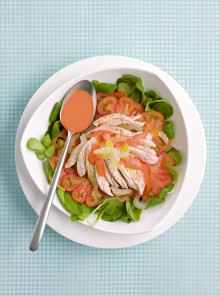 Insalata verde e rossa con salsa al peperone