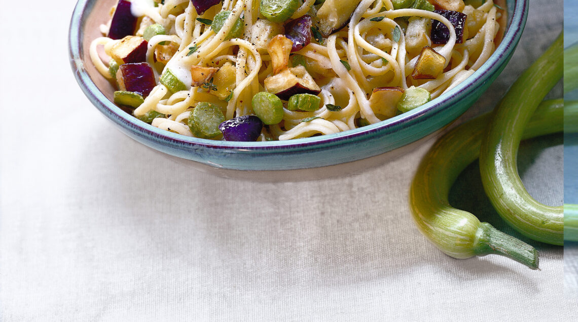 linguine con melanzane e zucchine fritte ricetta Sale&Pepe