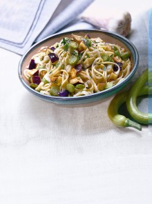 Linguine con melanzane e zucchine fritte