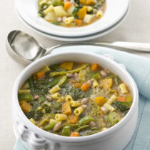 minestrone-con-verdure-fagioli-e-ditalini immagine