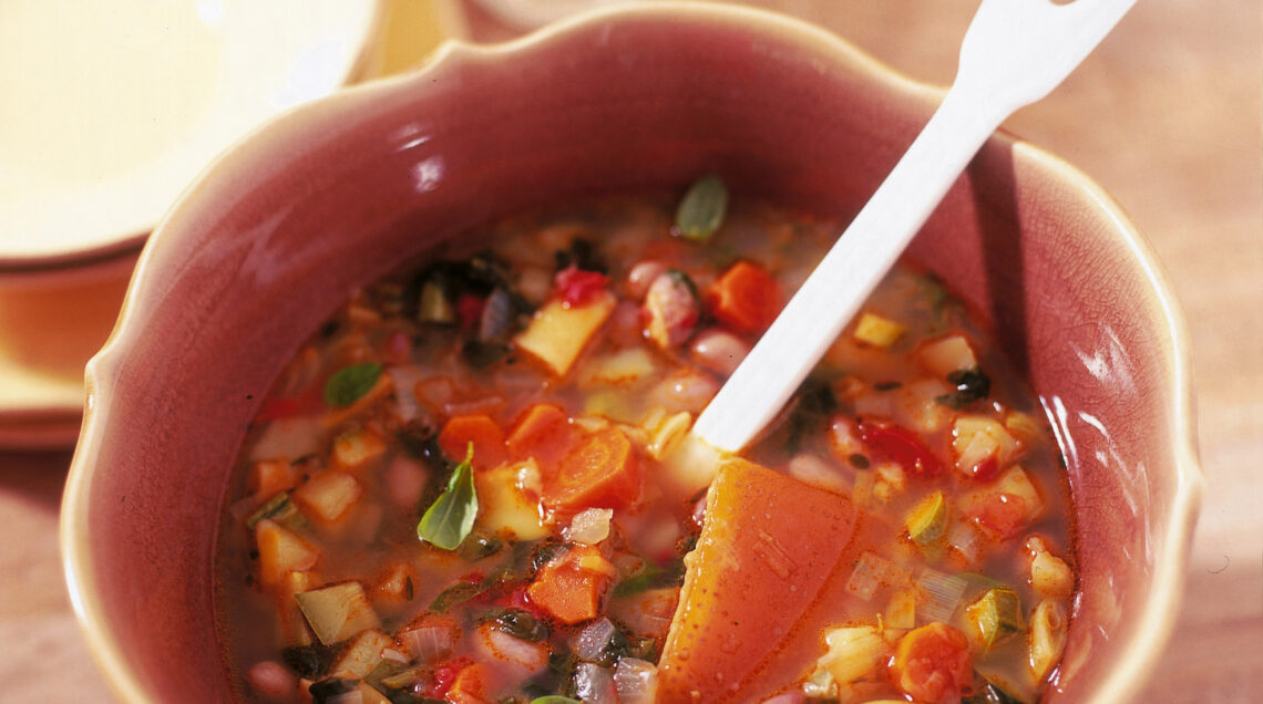 minestrone-ricco-di-verdure-e-fagioli