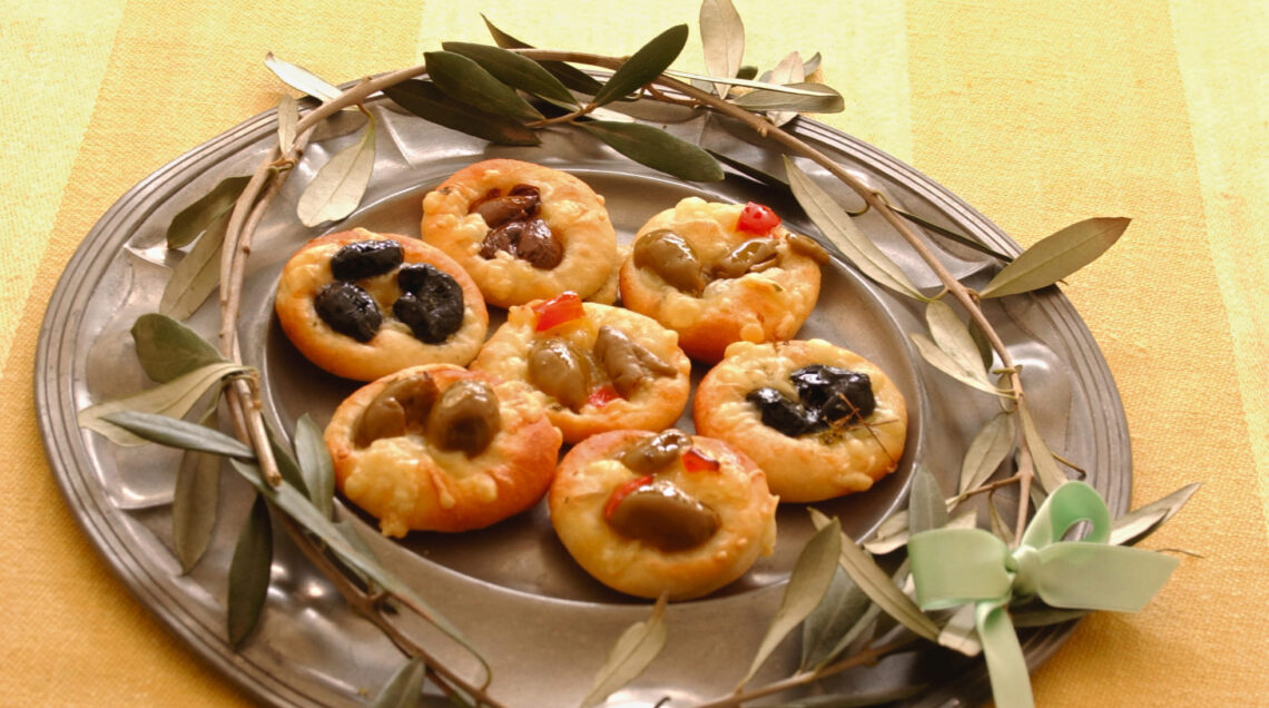 mini-focacce-alle-olive