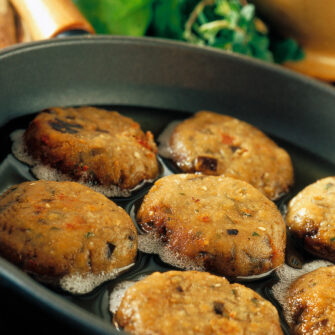 mini hamburger di melanzane alle erbe Sale&Pepe ricetta