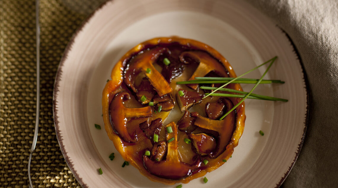 mini-tatin-agrodolce-di-shiitake-e-mortadella