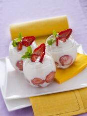 mousse-con-fragole-e-limoncello