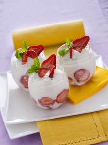 Mousse con fragole e limoncello