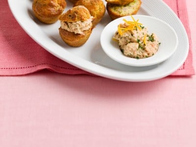 muffin-al-tonno-e-pistacchi-con-mousse-di-branzino