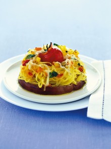I nidi di tagliolini con scamorza e pomodorini