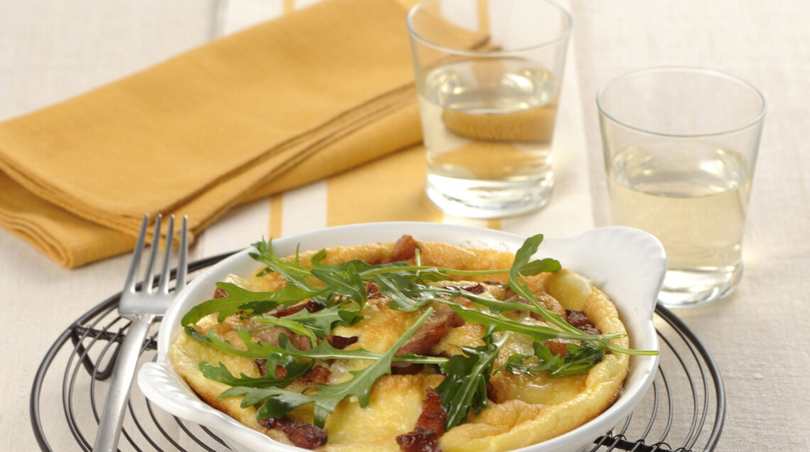 omelette formaggio e pancetta con la rucola Sale&Pepe