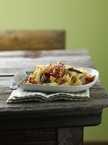 Pappardelle con funghi e speck